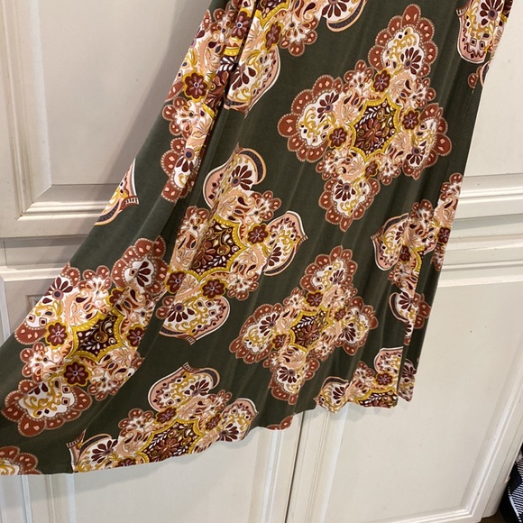 Loft patterned sleeveless dress- size small - Picture 5 of 5